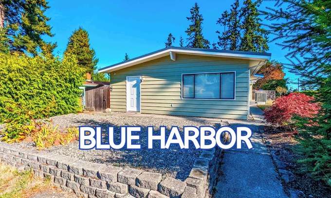 Port Angeles Apartment | Blue Harbor Cozy, Well-Equipped Studio Remodel