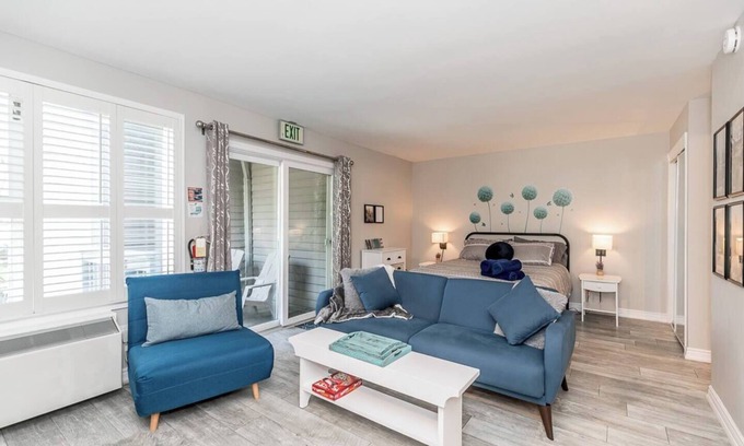 Craigleith Condo | Blue Heart Mountain Studio Dream: Newly Renovated, Clean, Next to the Hills