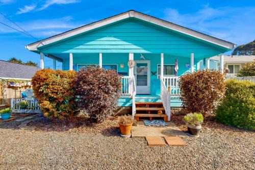 Rockaway Beach House | Blue Heaven Beach House