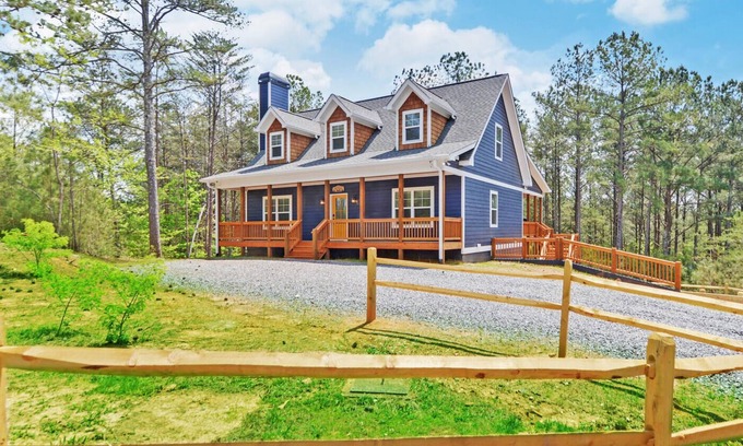 Copperhill House | Blue Heaven, Family vacation at Ocoee River, McCaysville, and Blue Ridge Area
