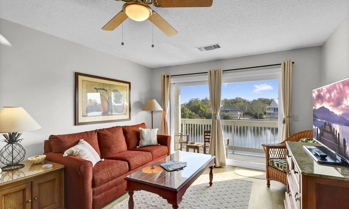St. Simons Island Condo | Blue Heron - 1 bed/1 bath condo with Great Views!