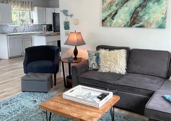 Seaside Apartment | Blue Heron
