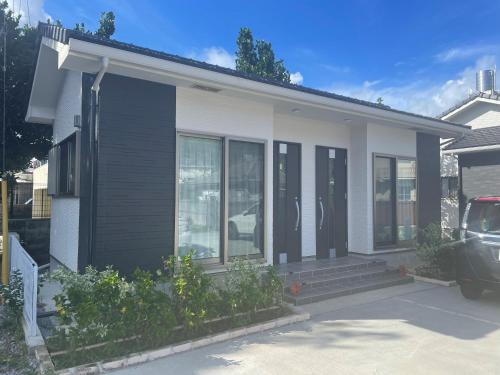 Agarie House | Blue House