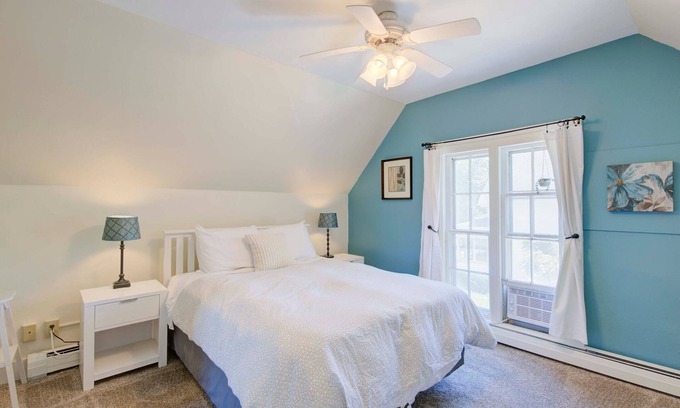Lake City House | Blue Iris House - Your Charming Lake City Retreat