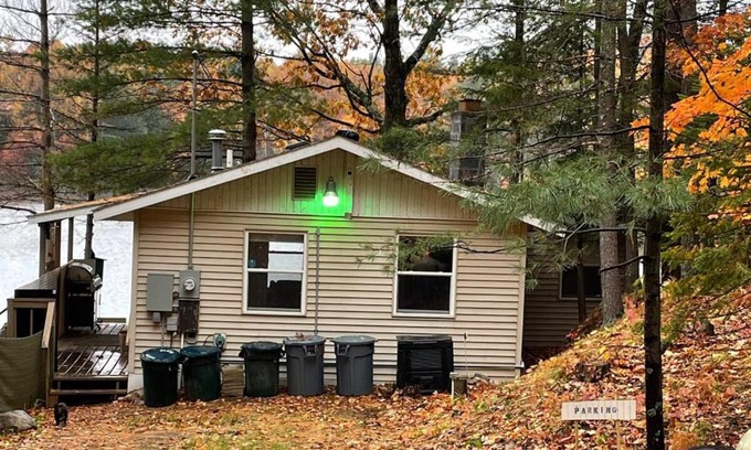 Rhinelander House | Blue Jay Cabin