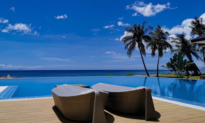 Cangmunag Resort | Blue Joys Marine Sports Resort