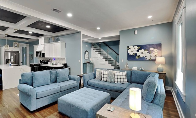 Galveston Cottage | Blue Lagoon