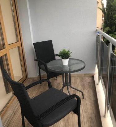Sozopol Apartment | Blue Magenta 1