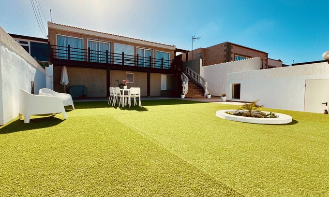 Telde Ski Chalet | Blue Marine in Playa del Hombre