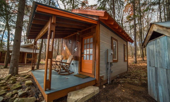 McHenry Cabin | Blue Moon Rising