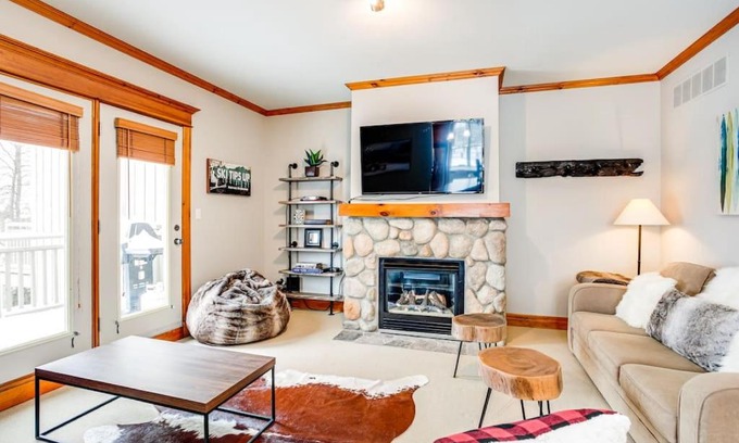 The Blue Mountains Ski Chalet | Blue Mountain 3 bedroom Dream Chalet 81590