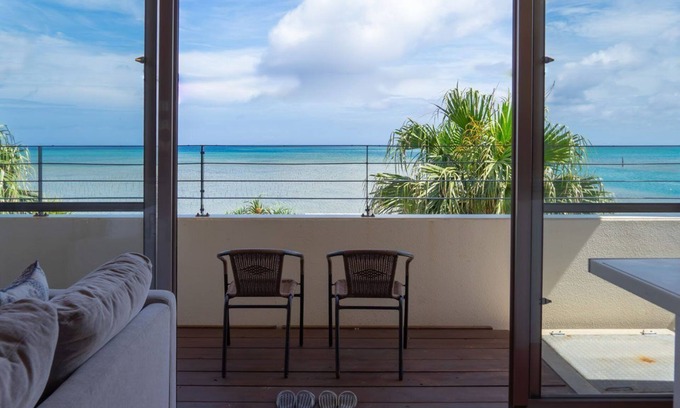 Kadena-cho House | BLUE POINT OKINAWA