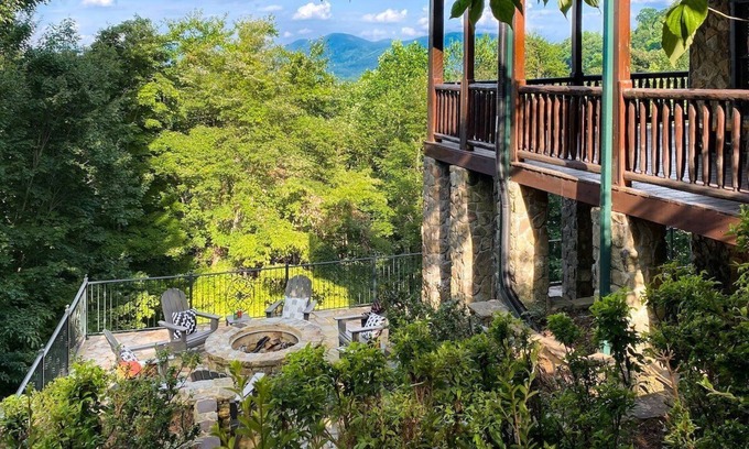 Ridges Over the Lake Cabin | Blue Ridge Majestic Cabin: Aska Adventure | Games