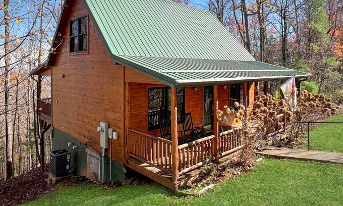 Millers Creek Cabin | Blue Ridge Mountain Escape