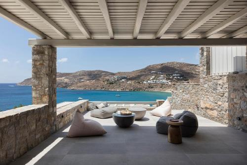 Xilokeratidi Villa | Blue Rock Villa