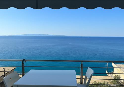Qeparo Apartment | Blue Sea Apartments