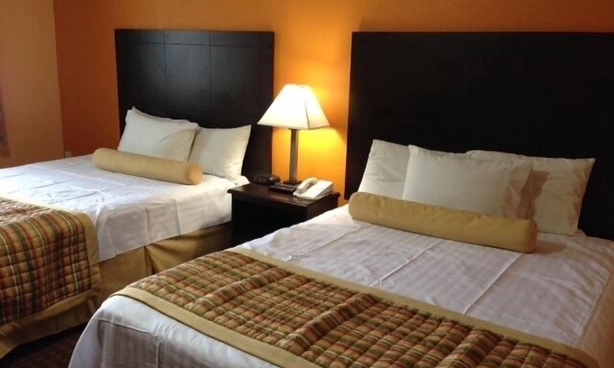 South Glens Falls Hotel | BLUE SKY INN Glens Falls-Saratoga-Lake George