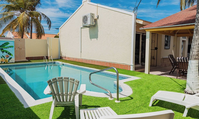 Pos Chiquito House | Blue Sky Residence Aruba