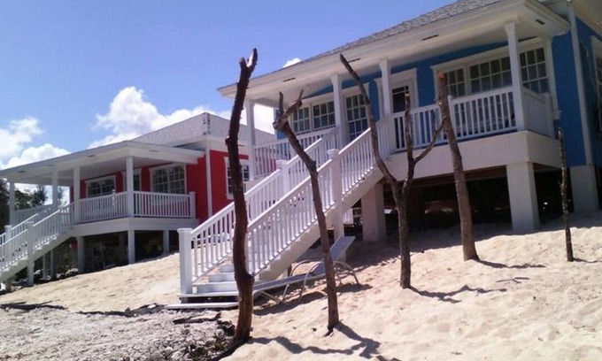 Mangrove Cay Villa | Blue Spacious Queen Villas, Mangrove Cay Seaview