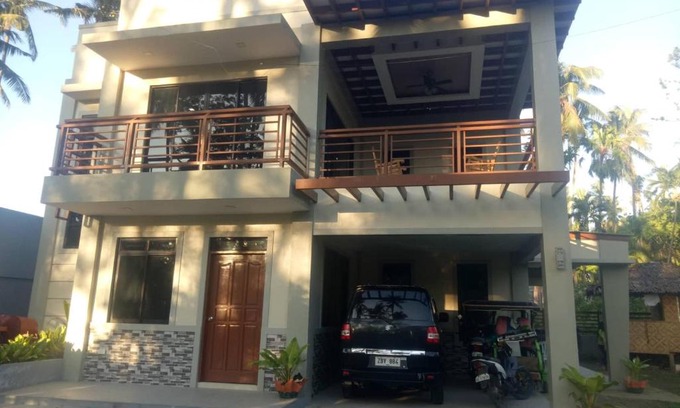 Looc House | blue starfish villa