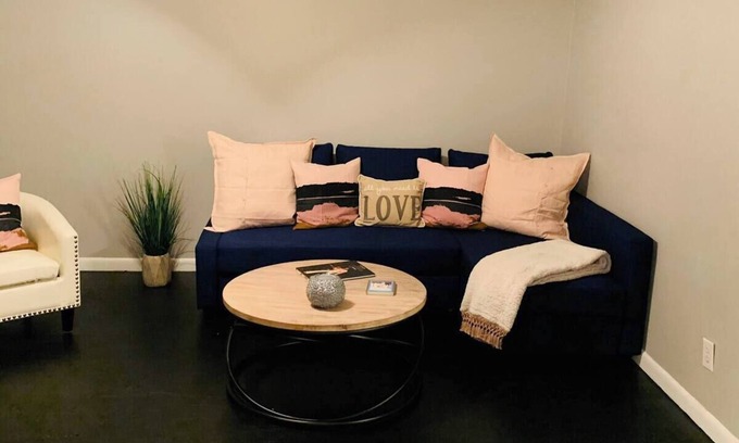 Martin Apartment | Blue Suede Shoes Apartment near downtown Martin