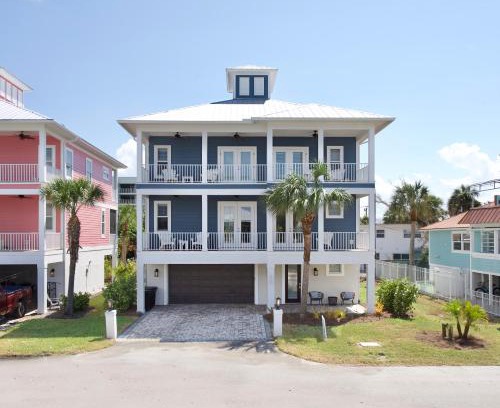 Fort Myers Beach House | Blue View by Sun Palace Vacations