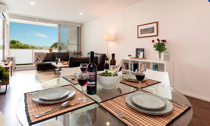 Gerringong Apartment | Blue Vista - a modern apartment