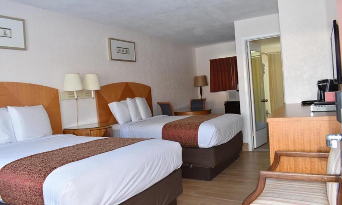 Wildwood Crest Hotel | Blue Water Motel