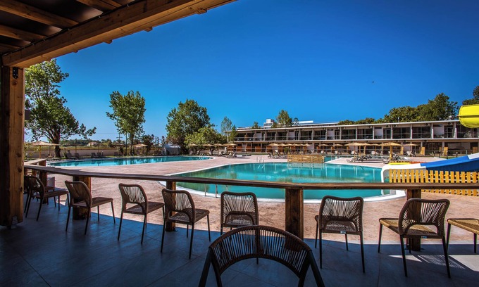 Pidima Kyras Hotel | Blue Water Resort