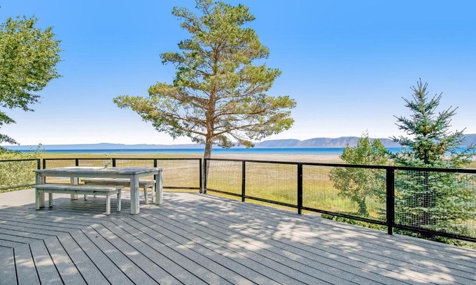 Garden City House | Blue Water