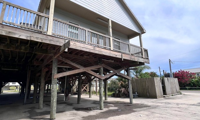 Grand Isle Villa | Blue Water Villa G - Coastal Realty Group