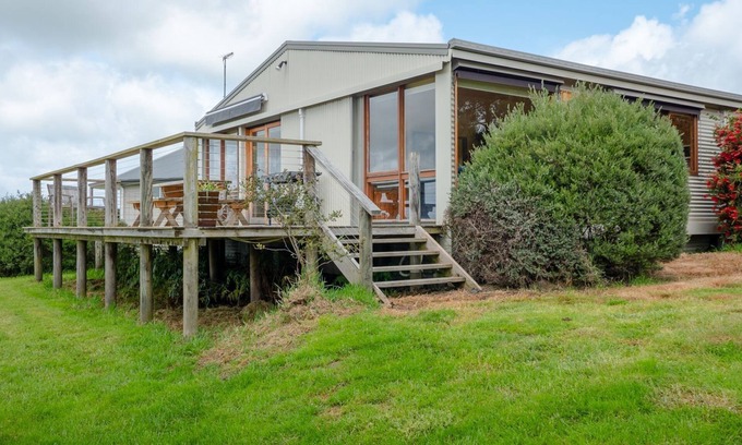 Yanakie House | Blue Wren Cottage Farm Stay