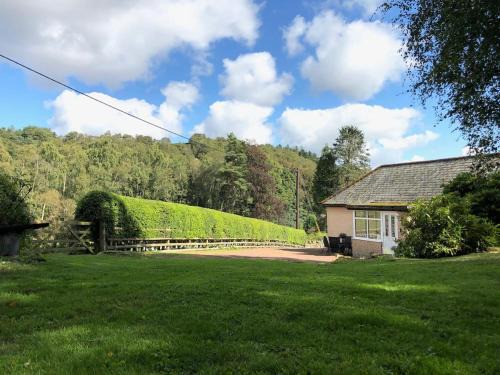 Rothbury Apartment | Bluebell Cottage at Westcliffe House, Rothbury