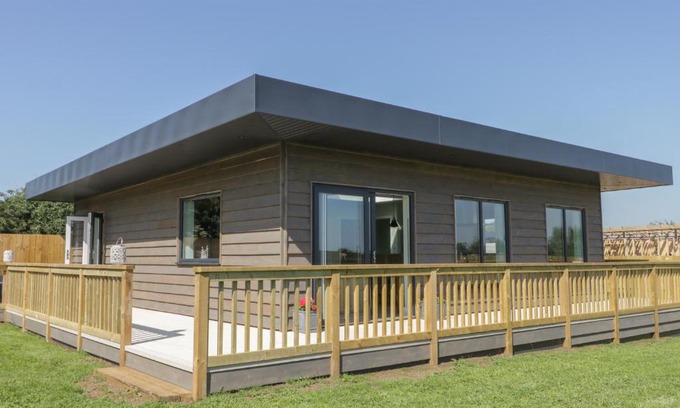 Arnold House | Bluebell Wood