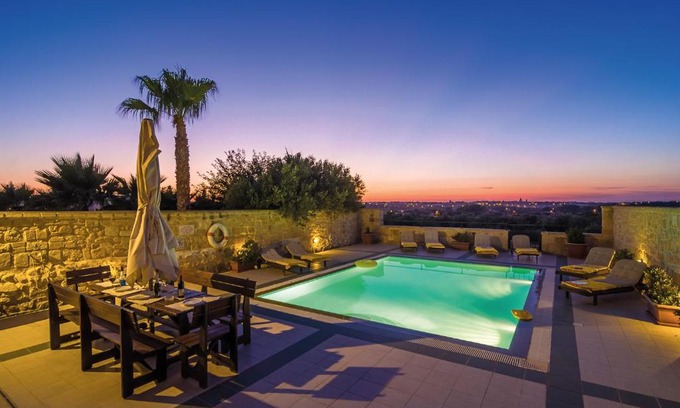 Zejtun Villa | Blueberry Hills