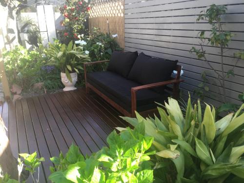 Angaston Bed & Breakfast | bluebird cottage