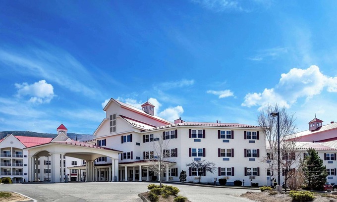 Lincoln Apartment | Bluegreen Vacations South Mountain, an Ascend Collection Resort