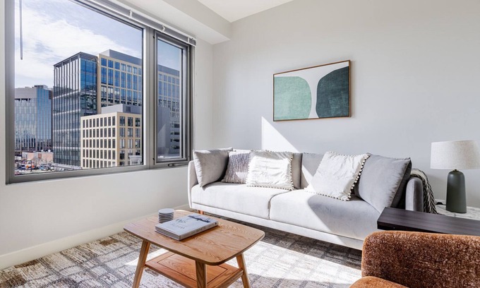 Assembly Square Apartment | Blueground | Assembly Sq, w/d, nr Assembly Row