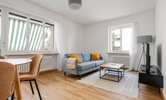 Iselin Apartment | Blueground | Basel-Iselin, balcony, nr Rhine