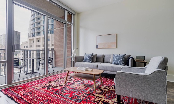Second Street District Apartment | Blueground | Downtown Austin, pool, nr Congress Ave