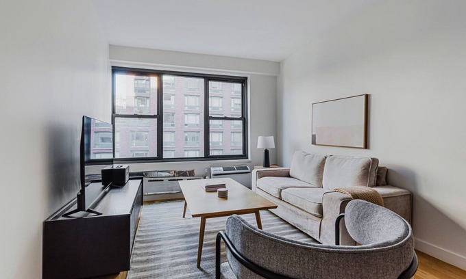 East Village Apartment | Blueground | Flatiron, gym & doorman, nr parks