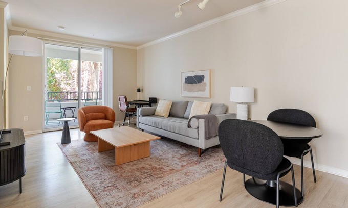 Santa Clara Apartment | Blueground | Santa Clara, pool & AC, nr stadium