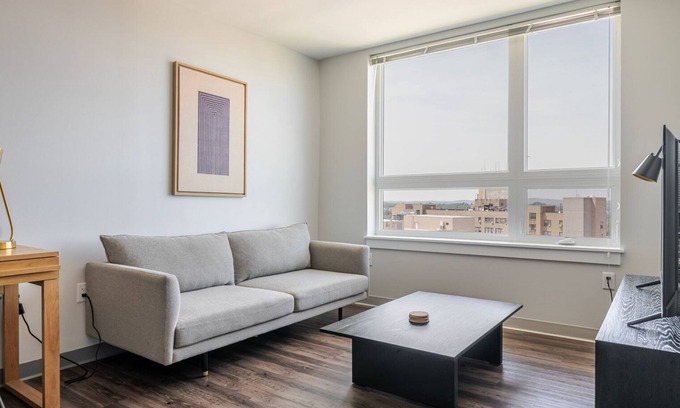 St. Elizabeth's Apartment | Blueground | St. Elizabeth's, pool, nr Boston Common