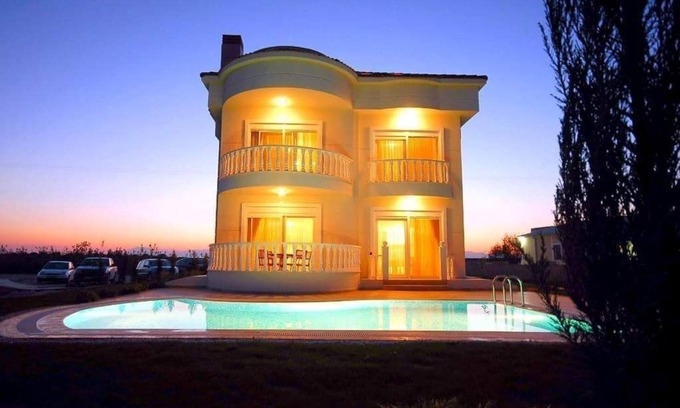 Kadriye Villa | BlueHomes Villas Y