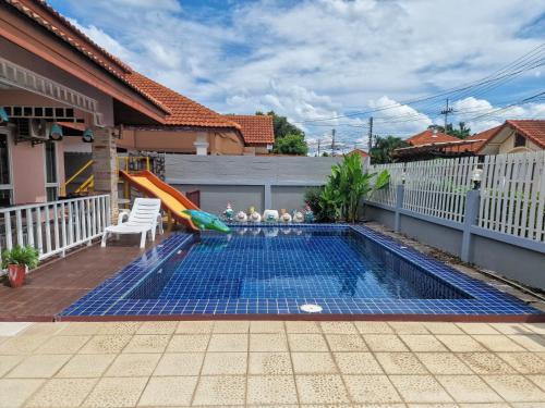 Bang Sare Villa | Bluepool Villa Pattaya