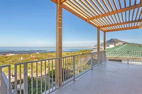 Betty's Bay House | Blueview on Silversand by Host Agents