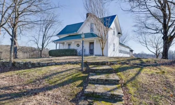 Lewisburg Other | Bluff Springs Farmhouse