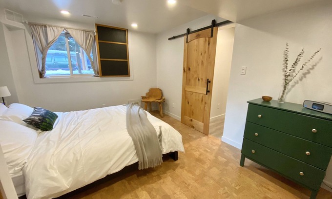 Canmore Bed & Breakfast | Bnb Suite.