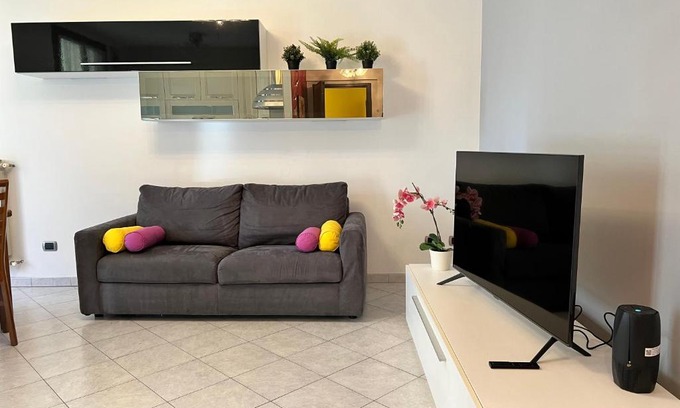 Cardano al Campo Apartment | Bnbook-Casa Andrea