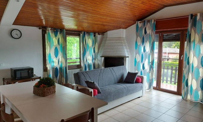 Travedona-Monate Apartment | Bnbook Casa Dei Peschi 3- Lago di Monate